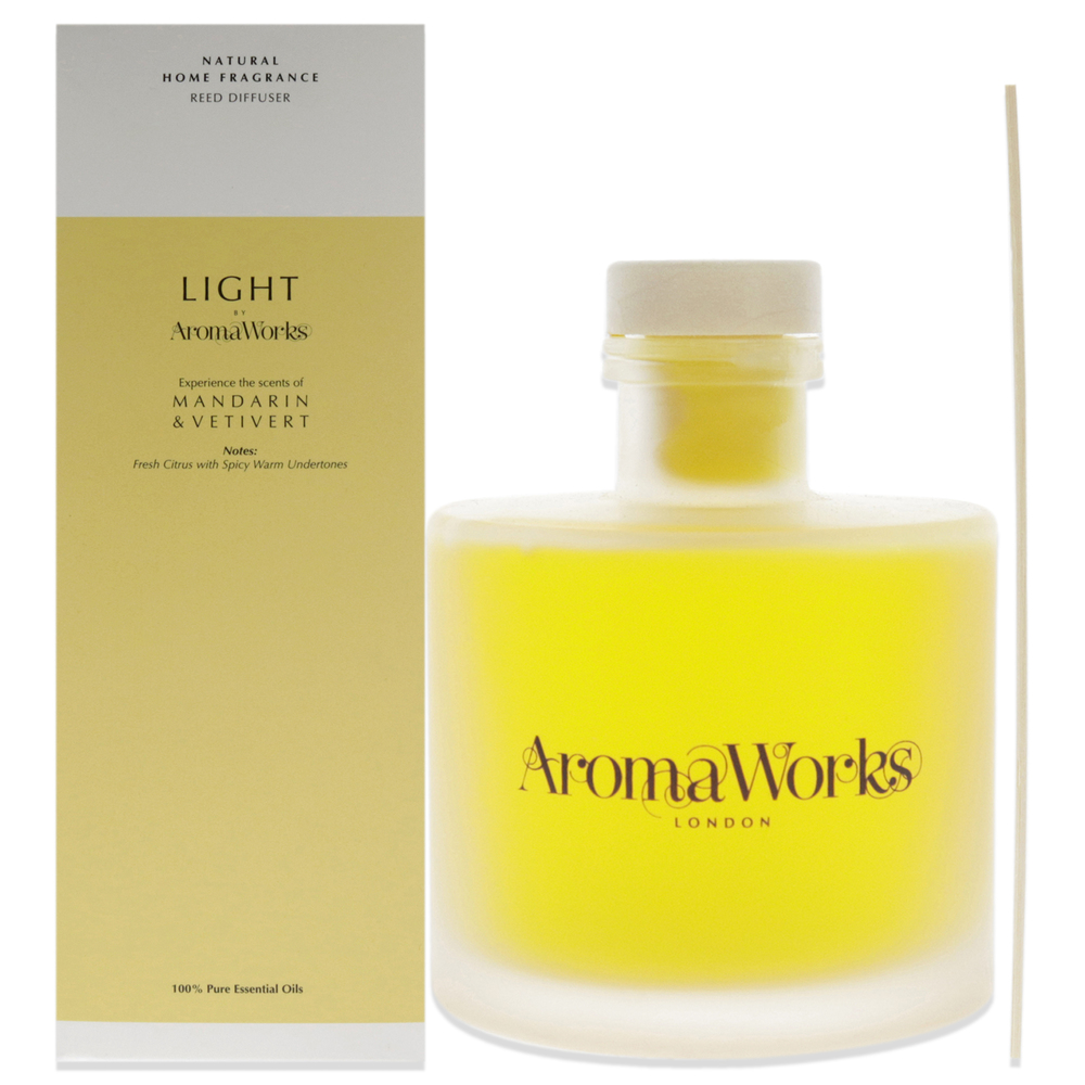 Light Range Reed Diffuser - Mandarin and Vetivert by Aromaworks-6.76 oz